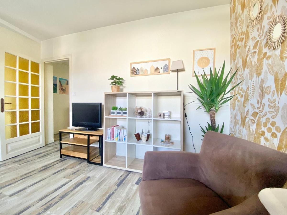 Апартаменты Le Medard - Confort - Wifi - Centre Historique - Entree Autonome Кемпер Экстерьер фото